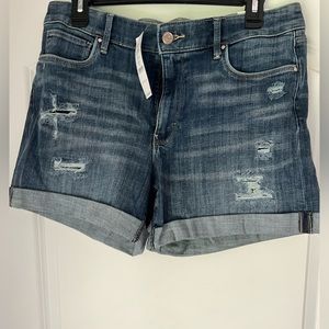 *NWT* WHBM Mid-Rise Everyday Soft Denim Shorts, 5 inch in Elm Original, Sz 12